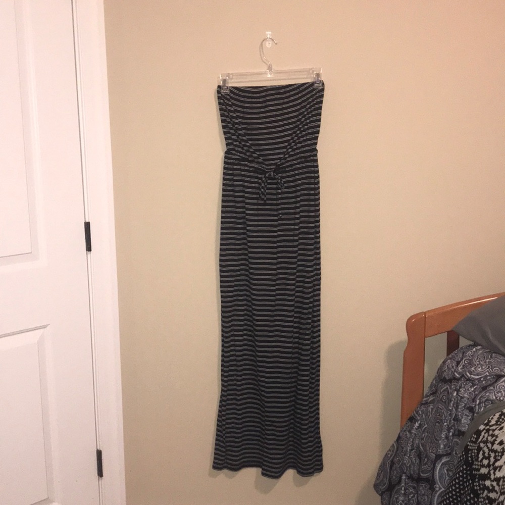 black and white small stripes maxi dress